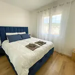 Le Lagon Bleu - Appt Wifi Parking Balcon Le Puy-en-Velay