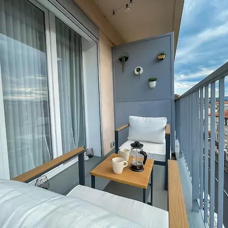 Appartamento Le Lagon Bleu - Appt Wifi Parking Sous Reserve De Disponibilite , Balcon Le Puy-en-Velay